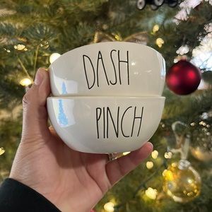 Rae Dunn pinch dash prep bowls